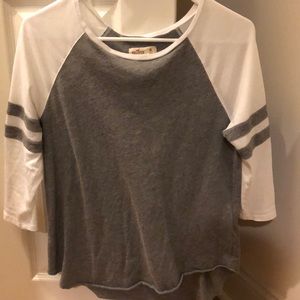 Hollister mid-sleeve baseball tee